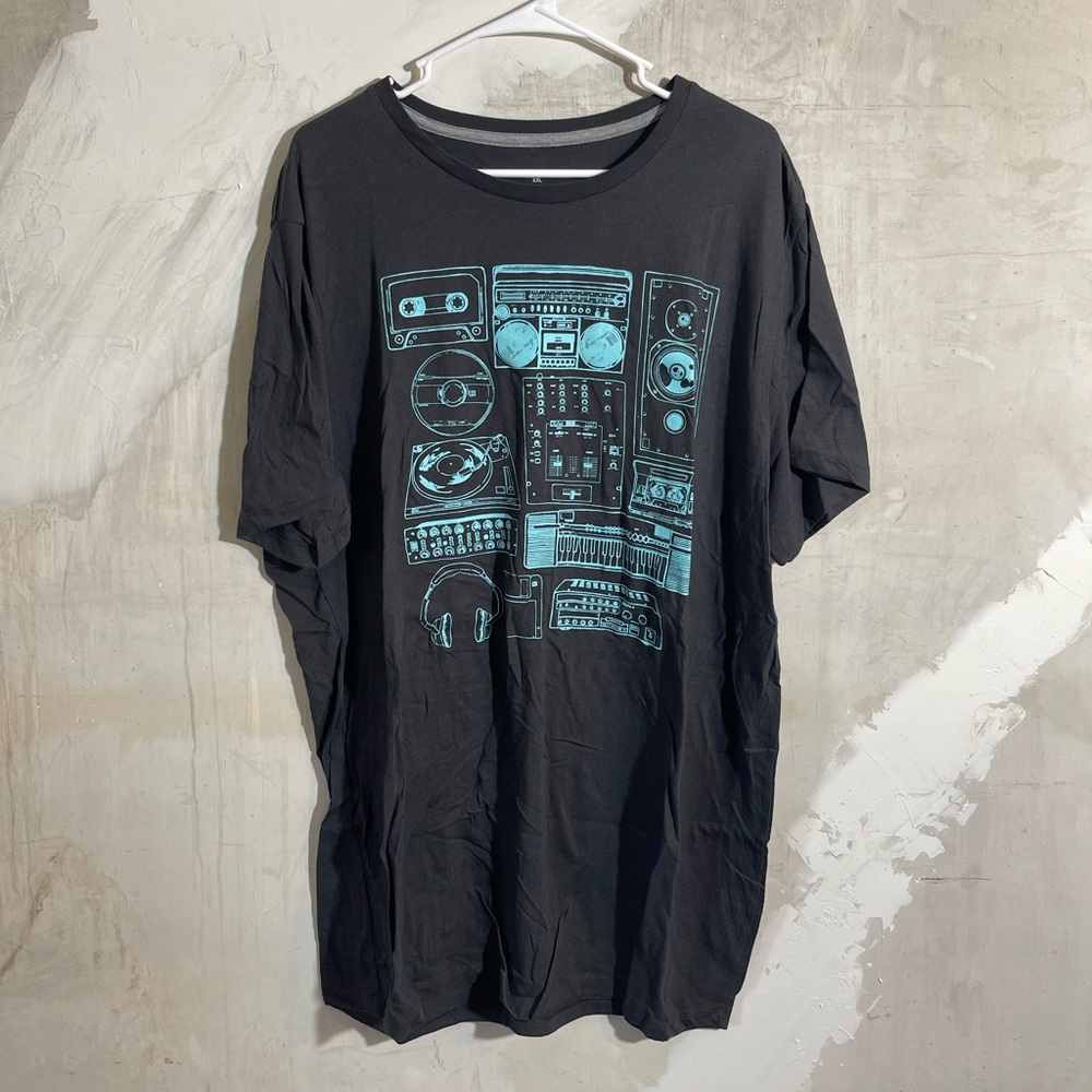 Unknown Brand Unisex Graphic Tee XXL